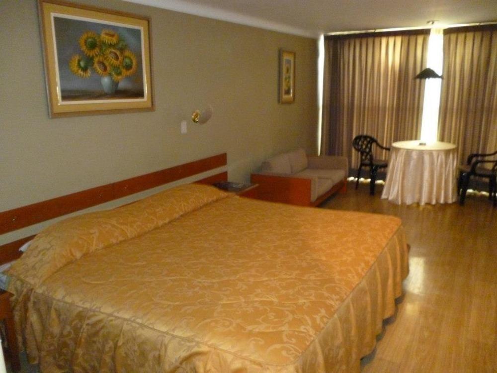 טאקנה Holiday Suites מראה חיצוני תמונה