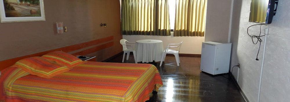 טאקנה Holiday Suites מראה חיצוני תמונה
